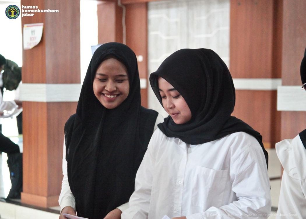 00e1e64587fd4f8bdef092252c54ffa78c921ab7