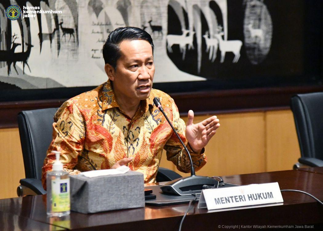 551fca1a 6dcb 4126 aedd 25bb8a0c73ff