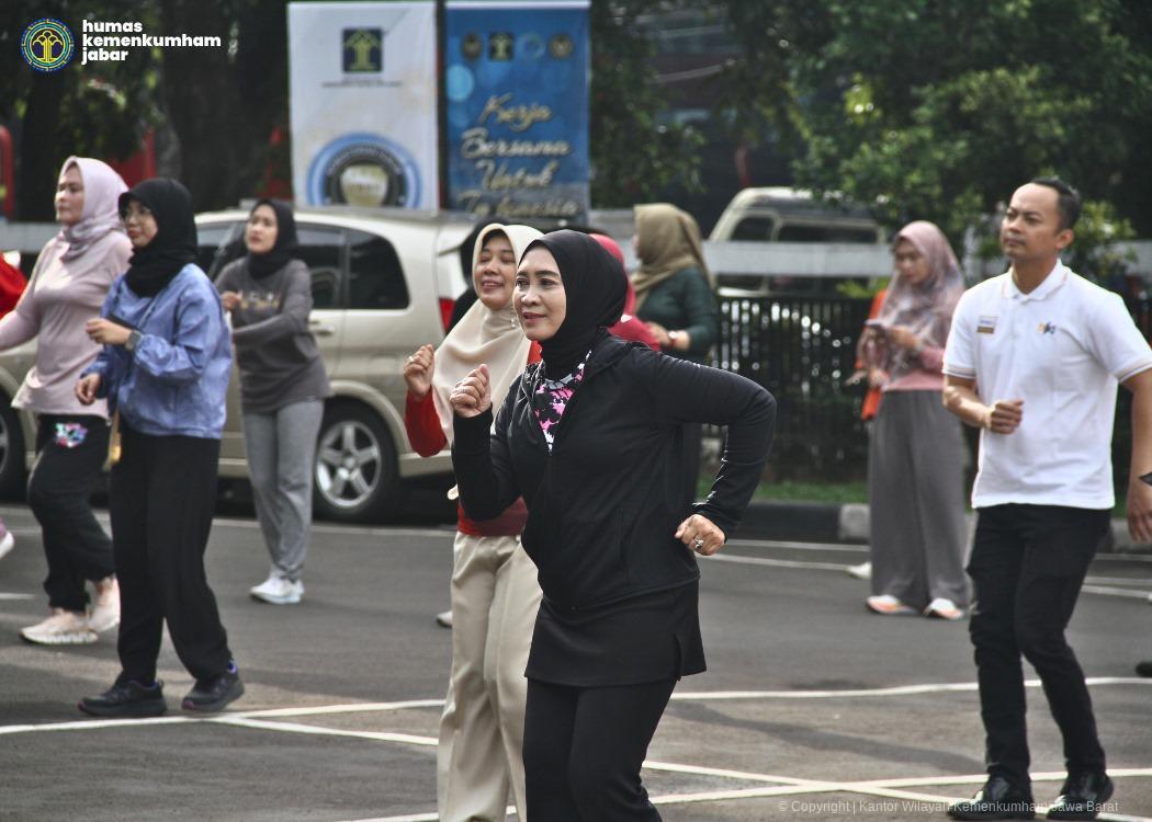 1d71f84eb3a24ea1b38507da73787778