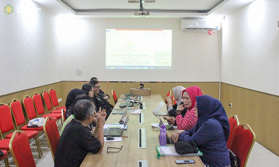 Kemenkum Jabar Harmonisasikan Raperbup Bandung Tentang Jamkesmas Yang Bersumber Dari APBD