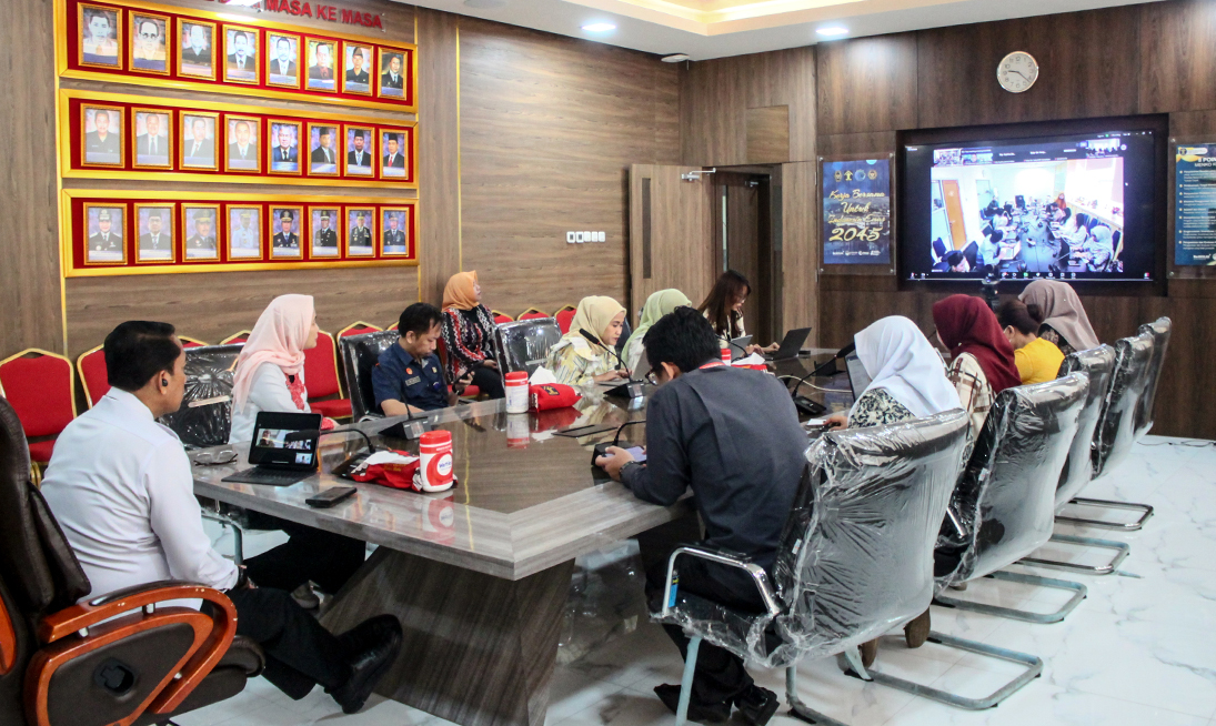 Kanwil Kemenkum Jabar Ikuti Rapat Penyusunan Rapermenkum RI tentang Pengharmonisasian, Pembulatan, dan Pemantapan Konsepsi Raperda/ Raperkada Oleh Ditjen PP