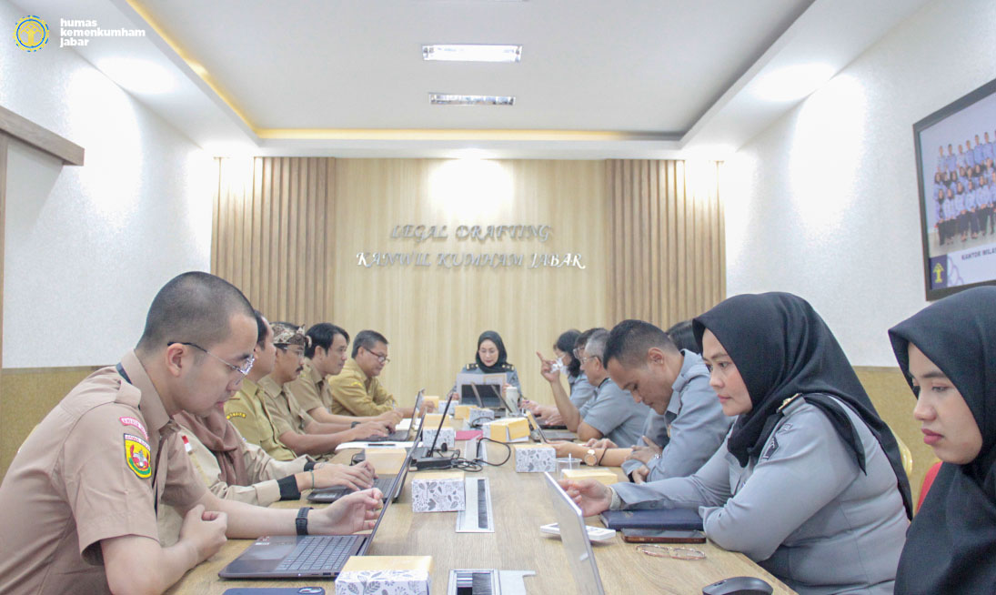 Kemenkum Jabar Harmonisasikan Raperda Tentang Investasi dan Kemudahan Berusaha