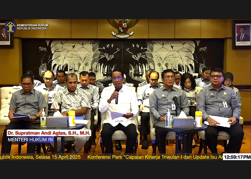 150425 KonferensiMenkum  2