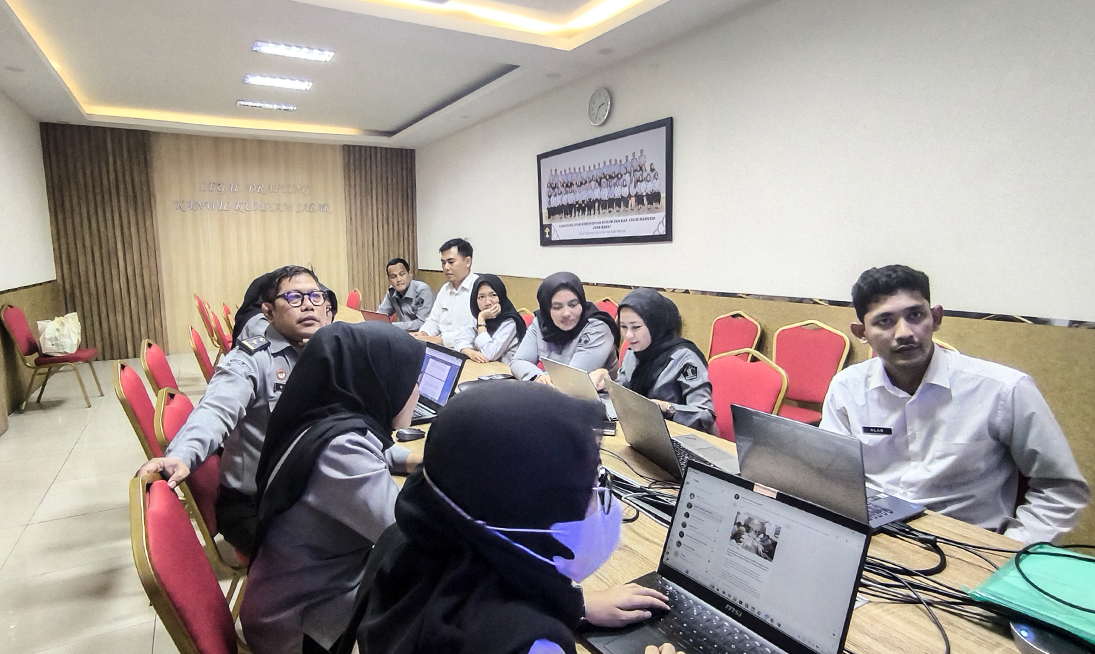 Lampu Hijau! Kemenkum Jabar Ikuti Sosialisasi Kebijakan Baru Ukom dan Pengangkatan JF Perancang