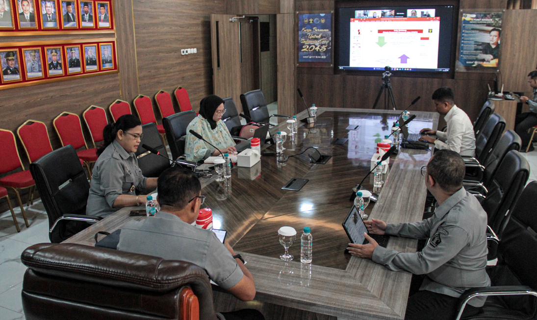 Hindari Risiko Hukum dan Reputasi, Kemenkum Jabar Gelar Audit Kepatuhan PMPJ bagi Notaris Cirebon Raya