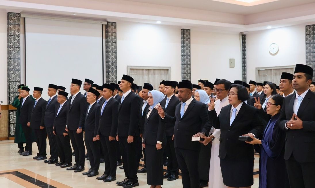 Kemenkum Jabar Hadiri Pelantikan 77 Pejabat Manajerial dan Non Manajerial Pada Kanwil Ditjen Imigrasi Jabar