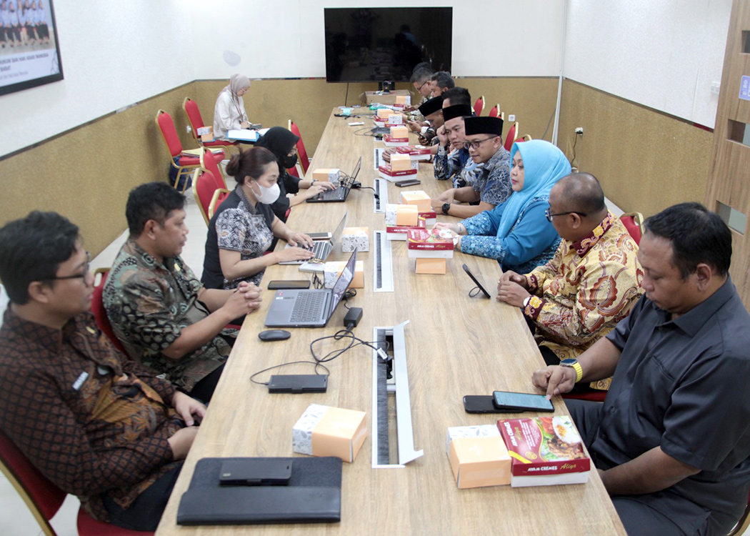 Kanwil Kemenkum Jabar Terima Konsultasi DPRD Kabupaten Majalengka Terkait Penyertaan Modal Bank Perekonomian Rakyat