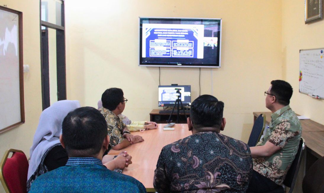 Terjunkan Tim Kepegawaian dan Fungsional Perancang, Kemenkum Jabar Serius Ikuti Sosialisasi Ukom Secara Virtual